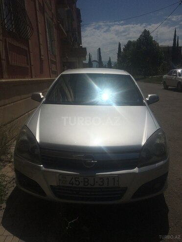 Opel Astra 2006, 165,000 km - 1.8 l - Gəncə