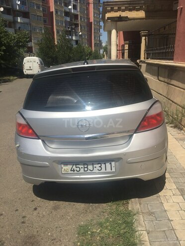 Opel Astra 2006, 165,000 km - 1.8 l - Gəncə