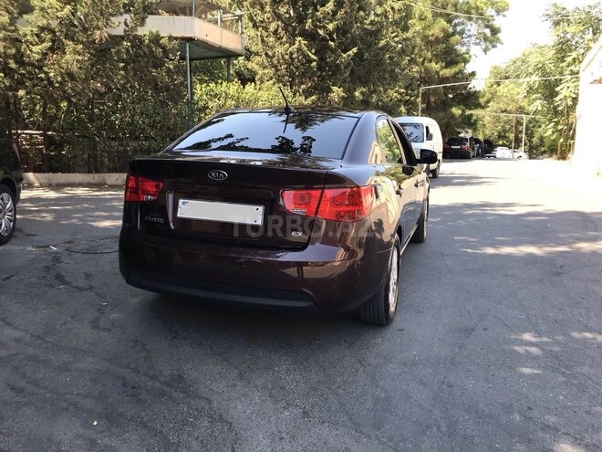 Kia Cerato 2010, 127,823 km - 2.0 l - Bakı