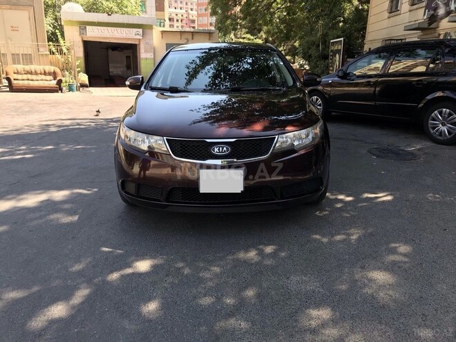 Kia Cerato 2010, 127,823 km - 2.0 l - Bakı