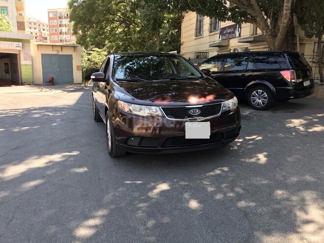 Kia Cerato 2010, 127,823 km - 2.0 l - Bakı