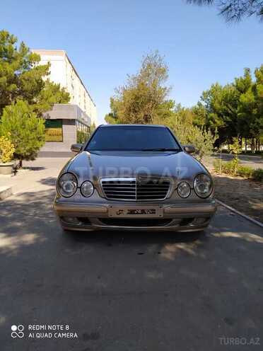 Mercedes E 240 2000, 349,350 km - 2.6 л - Sumqayıt