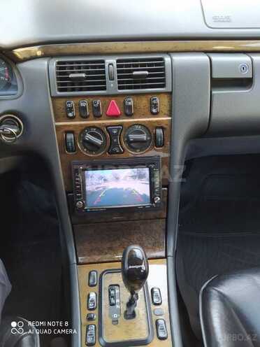 Mercedes E 240 2000, 349,350 km - 2.6 л - Sumqayıt