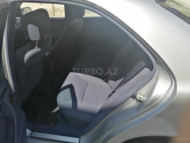 Mercedes E 240 2000, 158,777 km - 2.4 л - Bakı