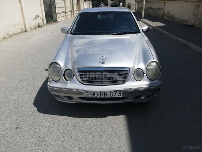 Mercedes E 240 2000, 158,777 km - 2.4 л - Bakı
