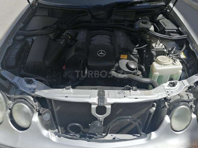Mercedes E 240 2000, 158,777 km - 2.4 л - Bakı