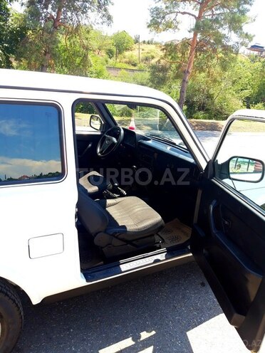 LADA (VAZ) Niva 2015, 87,000 km - 1.7 l - Quba