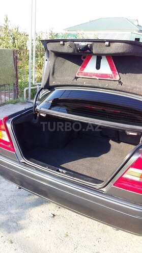 Mercedes C 180 1995, 260,000 km - 1.8 л - Füzuli