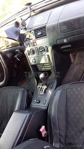 Mercedes C 180 1995, 260,000 km - 1.8 л - Füzuli