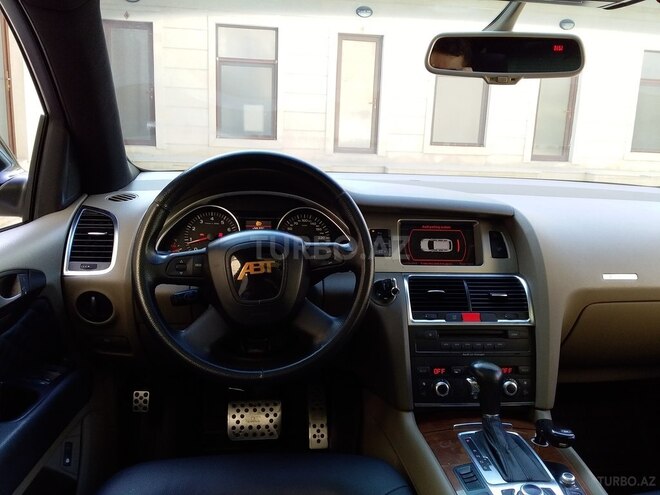 Audi Q7 2006, 220,000 km - 4.2 l - Bakı