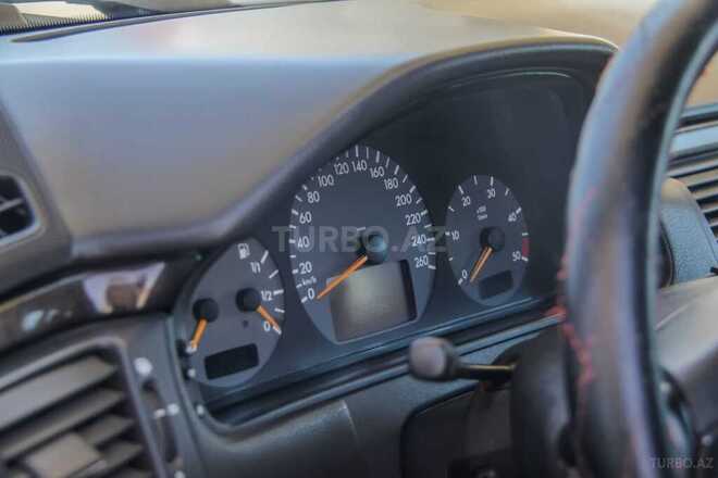 Mercedes E 270 2000, 388,000 km - 2.7 l - Bakı