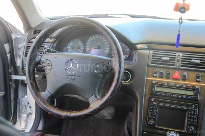 Mercedes E 270 2000, 388,000 km - 2.7 l - Bakı