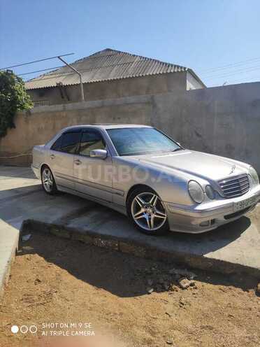 Mercedes E 270 2001, 262,000 km - 2.7 l - Bakı