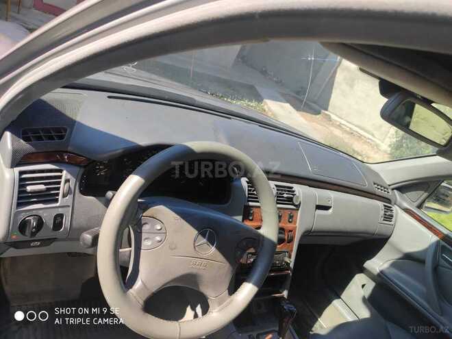 Mercedes E 270 2001, 262,000 km - 2.7 l - Bakı