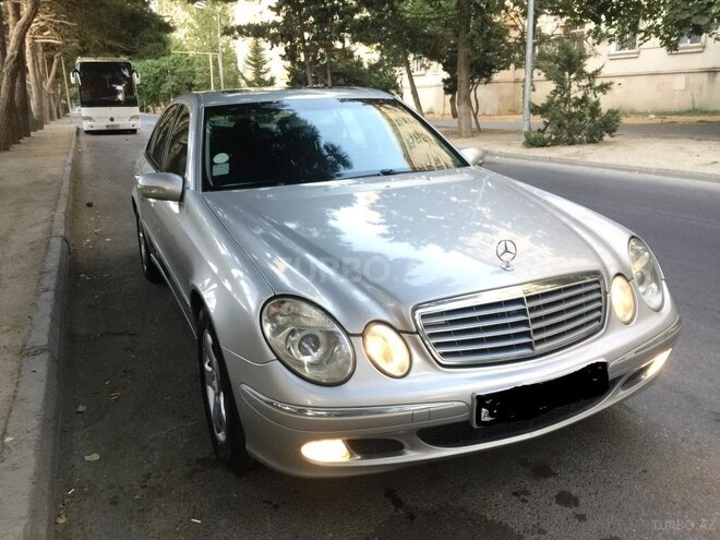 Mercedes E 270 2002, 282,279 km - 2.7 l - Bakı