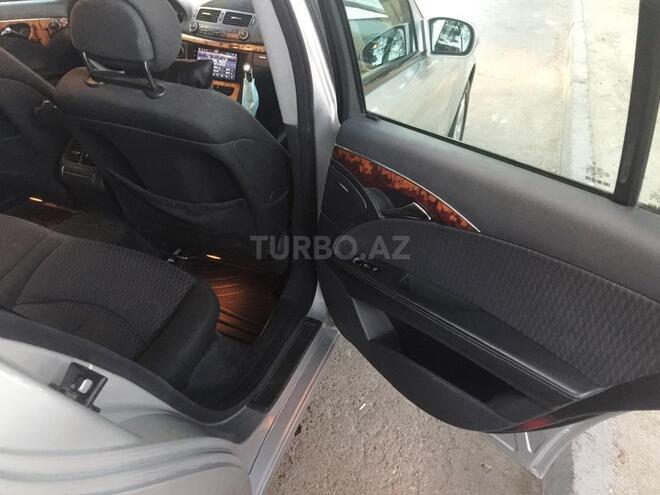 Mercedes E 270 2002, 282,279 km - 2.7 l - Bakı
