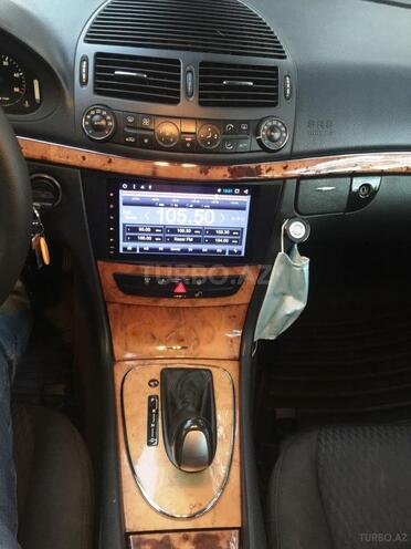 Mercedes E 270 2002, 282,279 km - 2.7 l - Bakı