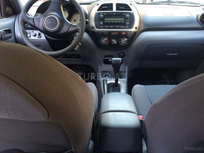 Toyota RAV4 2001, 150,000 km - 2.0 л - Bakı