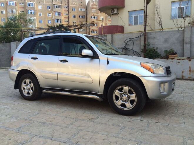 Toyota RAV4 2001, 150,000 km - 2.0 л - Bakı