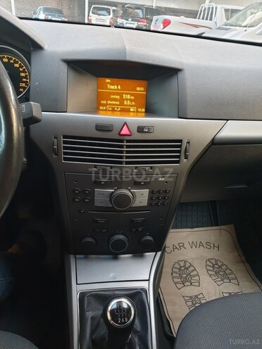 Opel Astra 2006, 206,000 km - 1.3 l - Gəncə