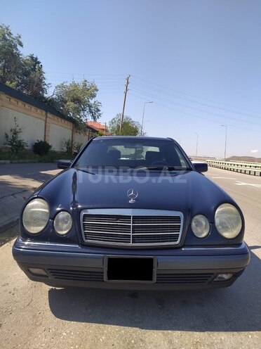 Mercedes E 200 1997, 201,321 km - 2.0 l - Bakı