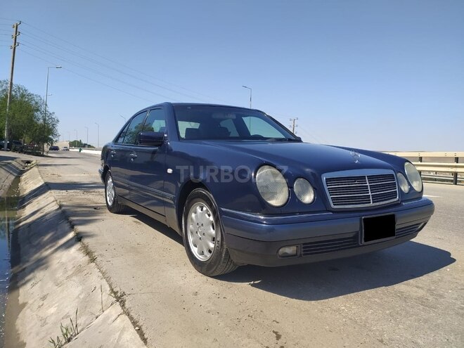 Mercedes E 200 1997, 201,321 km - 2.0 l - Bakı