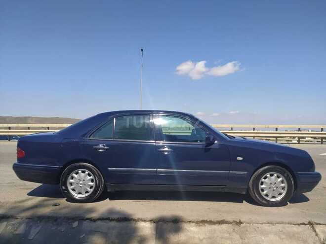Mercedes E 200 1997, 201,321 km - 2.0 l - Bakı