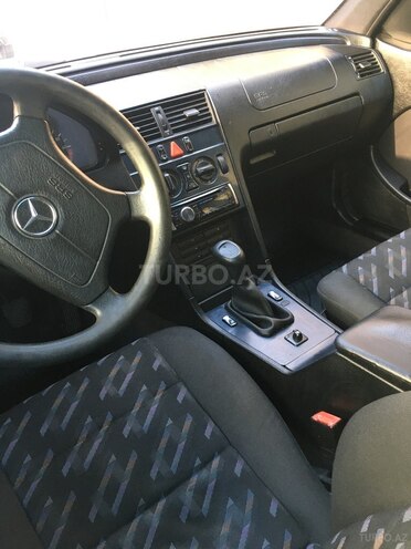 Mercedes C 180 1999, 490,000 km - 1.8 л - Bakı