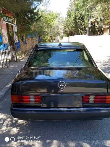 Mercedes 190 1992, 235,000 km - 2.0 л - Sumqayıt