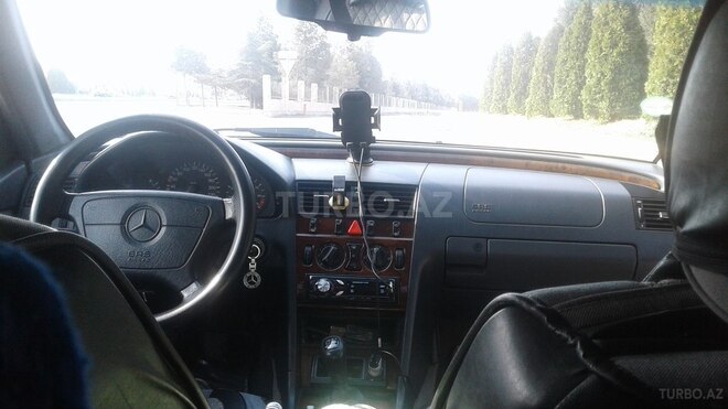 Mercedes C 180 1995, 350,000 km - 1.8 l - Gəncə