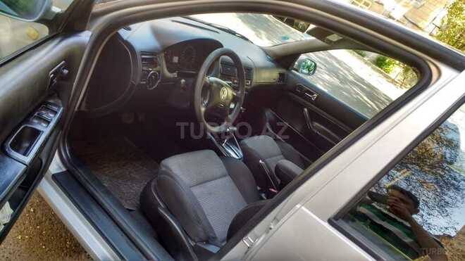 Volkswagen Golf 1999, 225,000 km - 2.0 l - Bakı