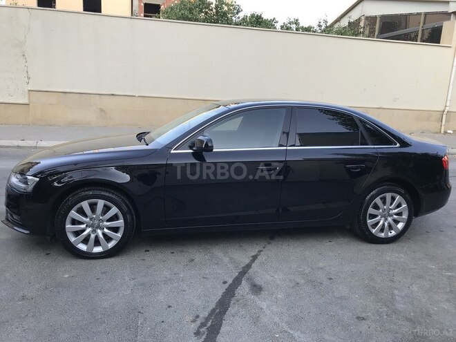 Audi A4 2014, 136,000 km - 1.8 l - Bakı