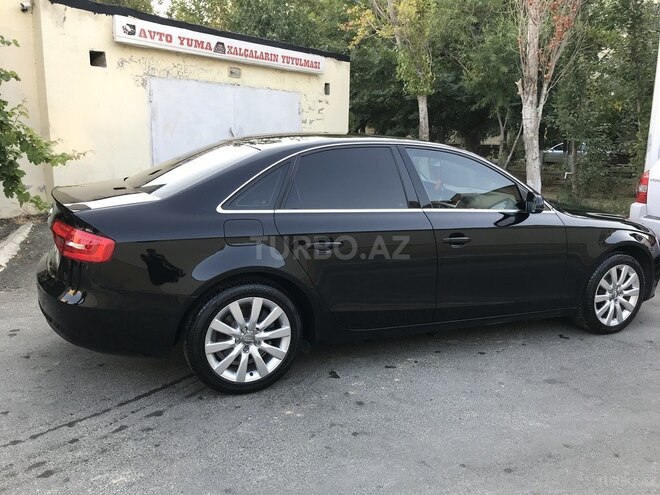 Audi A4 2014, 136,000 km - 1.8 l - Bakı