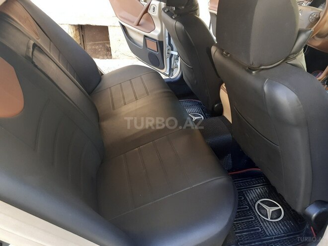 Mercedes E 240 2001, 325,000 km - 2.6 л - Bakı