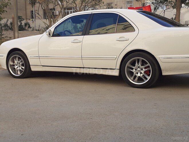 Mercedes E 240 2001, 325,000 km - 2.6 л - Bakı