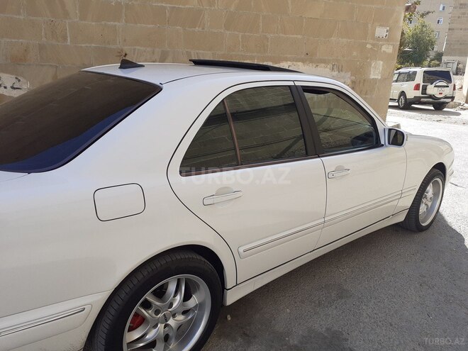 Mercedes E 240 2001, 325,000 km - 2.6 л - Bakı