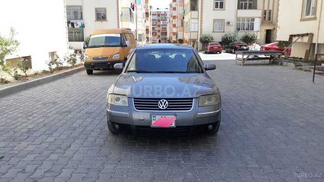 Volkswagen Passat 2003, 349,730 km - 1.8 л - Bakı