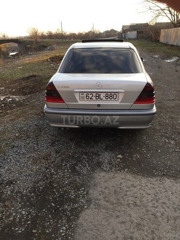 Mercedes C 200 1994, 505,000 km - 2.0 l - Zaqatala