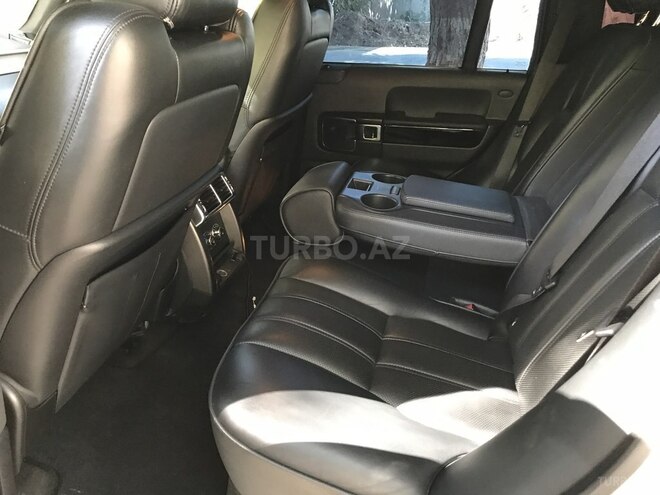 Land Rover Range Rover 2010, 211,000 km - 3.6 l - Bakı