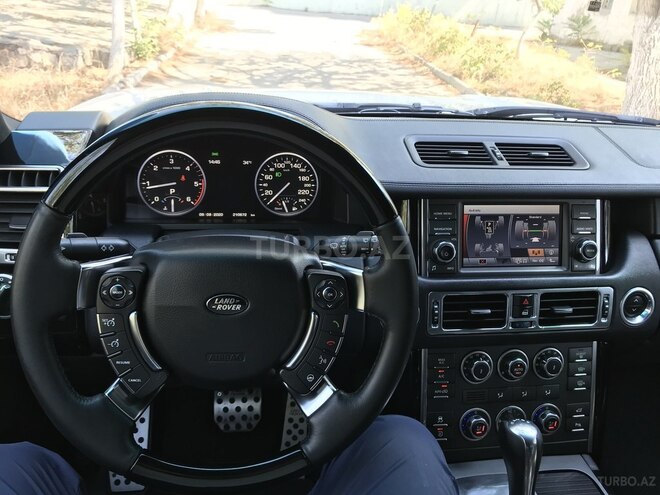 Land Rover Range Rover 2010, 211,000 km - 3.6 l - Bakı
