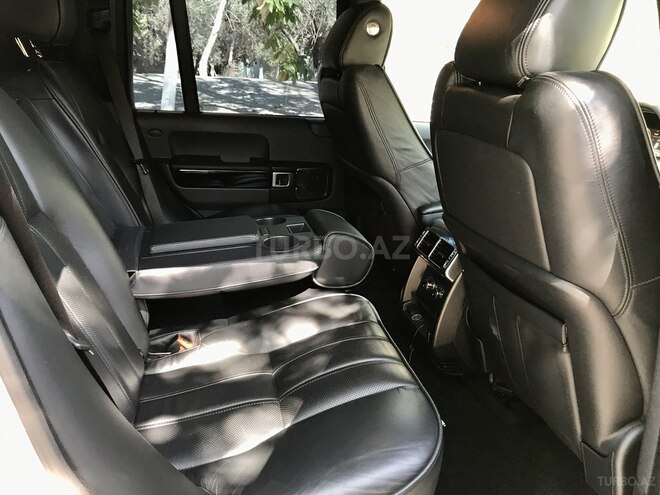 Land Rover Range Rover 2010, 211,000 km - 3.6 l - Bakı