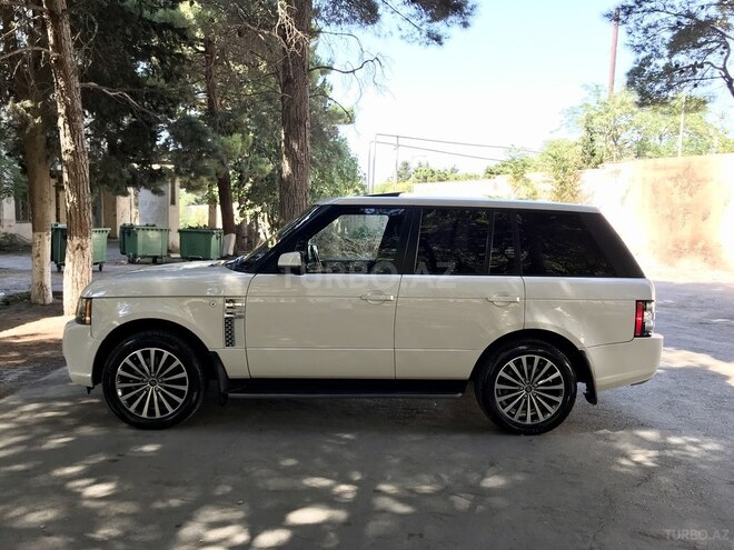Land Rover Range Rover 2010, 211,000 km - 3.6 l - Bakı