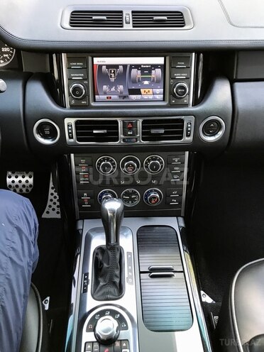 Land Rover Range Rover 2010, 211,000 km - 3.6 l - Bakı