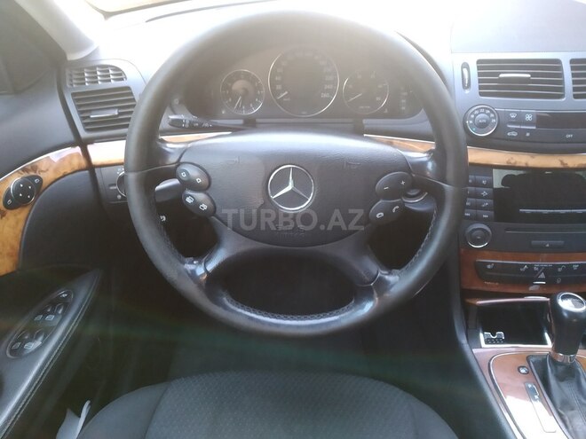 Mercedes E 220 2006, 296,542 km - 2.2 l - Bakı