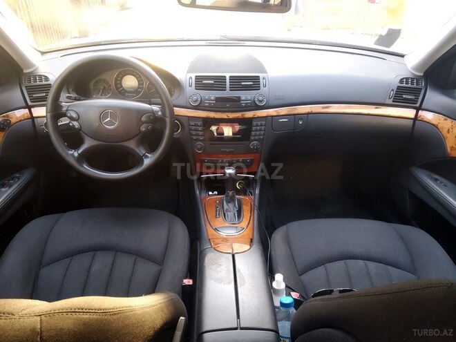 Mercedes E 220 2006, 296,542 km - 2.2 l - Bakı
