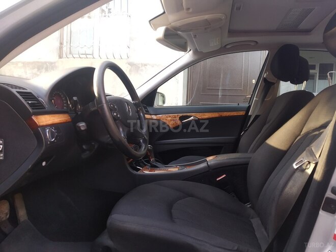 Mercedes E 220 2006, 296,542 km - 2.2 l - Bakı
