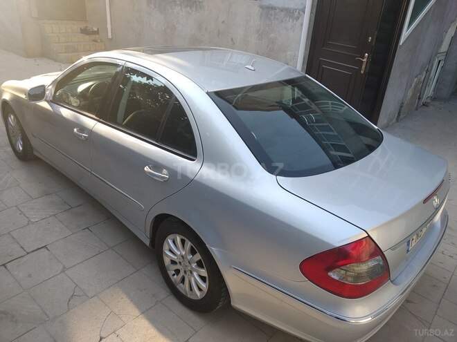 Mercedes E 220 2006, 296,542 km - 2.2 l - Bakı