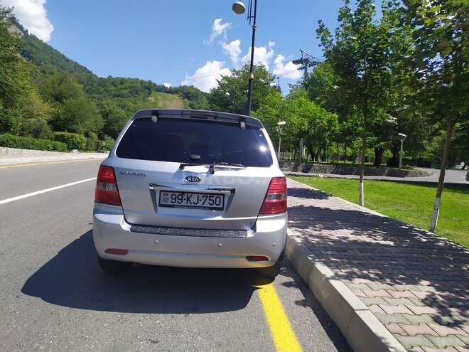Kia Sorento 2006, 200,000 km - 2.5 l - Qəbələ