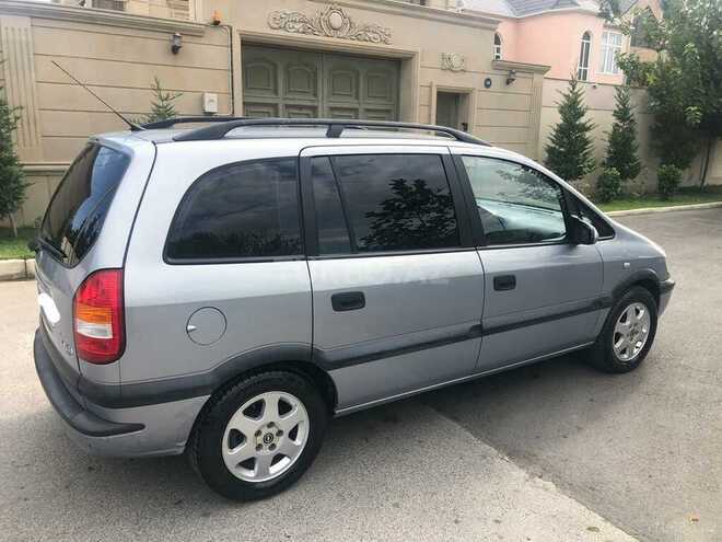 Opel Zafira 2000, 405,094 km - 1.8 l - Xırdalan