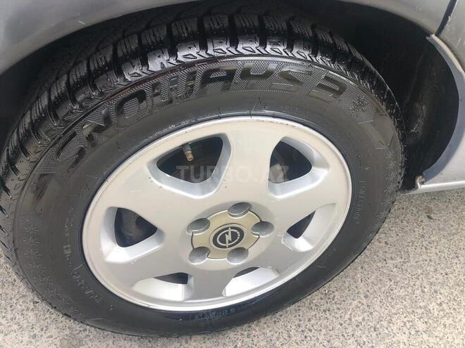 Opel Zafira 2000, 405,094 km - 1.8 l - Xırdalan